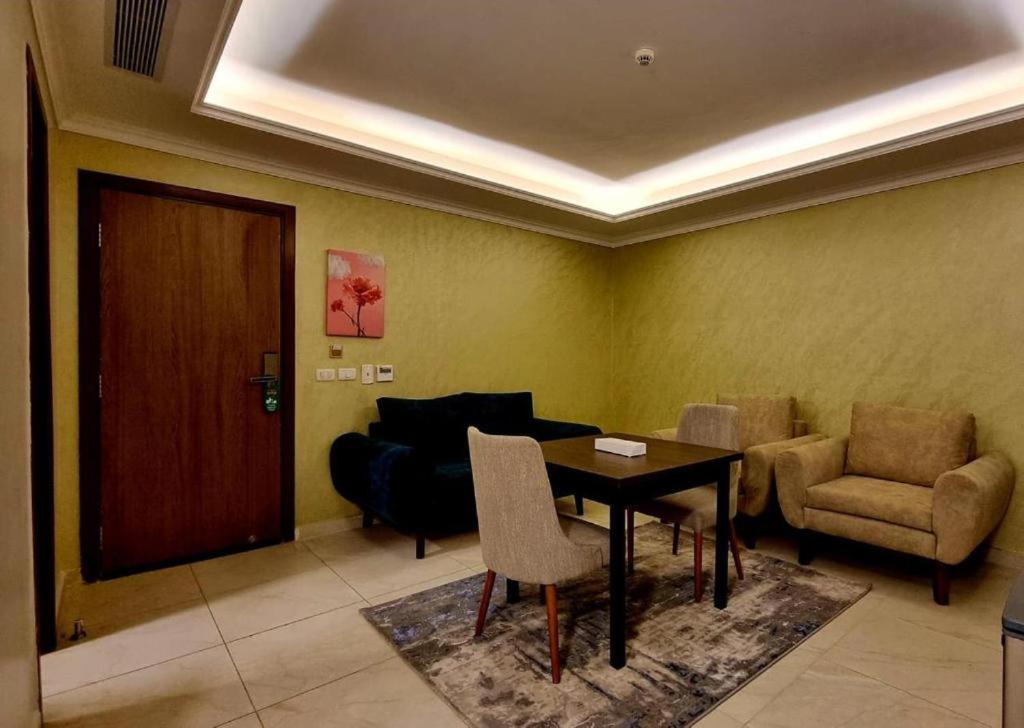 Grand Plaza Sheikh Zayed Hotel Kafr Abu 'umaydah Exterior photo