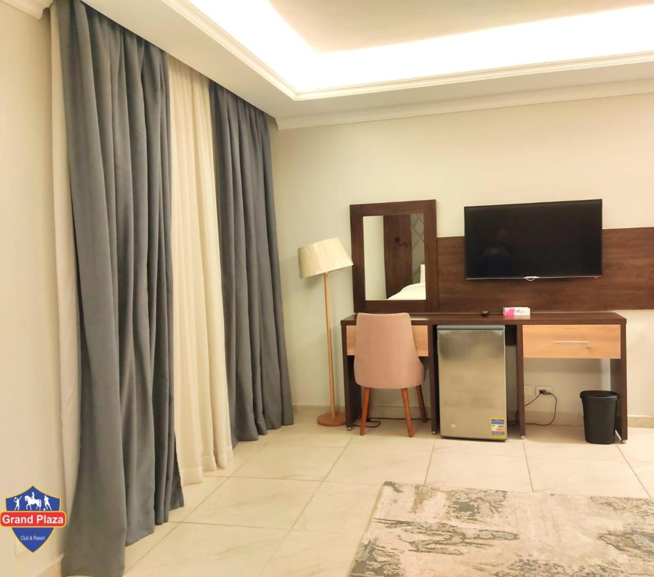 Grand Plaza Sheikh Zayed Hotel Kafr Abu 'umaydah Exterior photo